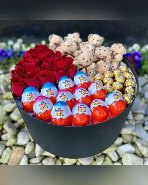 Kırmızı Güller ve Çikolata, Kutu